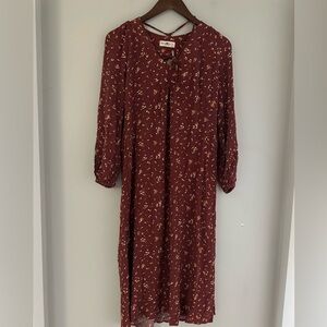 NWT Natural Life Floral Fall Flowy Burgundy Dress W Slits Women’s Size Small